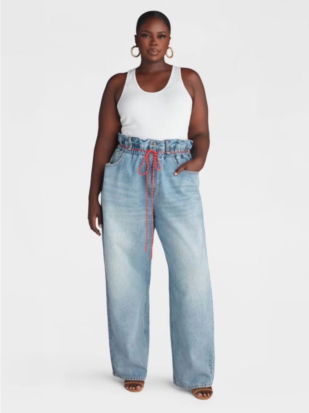 KBB by Kahlana Barfield Brown Light Wash Paperbag Waist Jeans with Drawstring - Picture 4 of 6